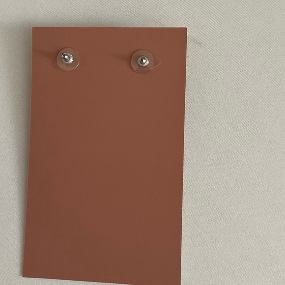 BRAND NEW Mignonne Gavigan Star Mini Madeline Earrings - Picture 4 of 5